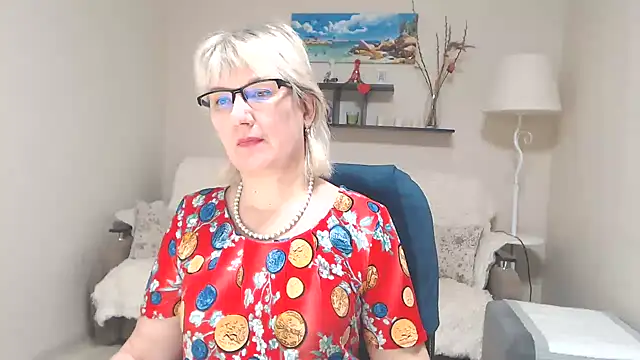 Snapshot of FleurMays chatting on March 1, 2025, 2:48 am FleurMays online show from March 1, 2025, 2:48 am