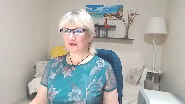 Snapshot of FleurMays chatting on March 12, 2025, 11:53 am FleurMays online show from March 12, 2025, 11:53 am