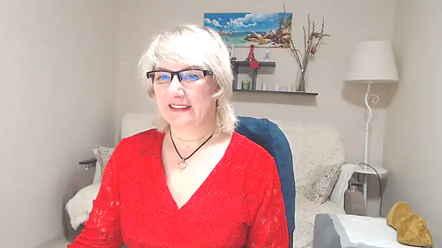 Snapshot of FleurMays chatting on March 15, 2025, 3:07 am FleurMays online show from March 15, 2025, 3:07 am