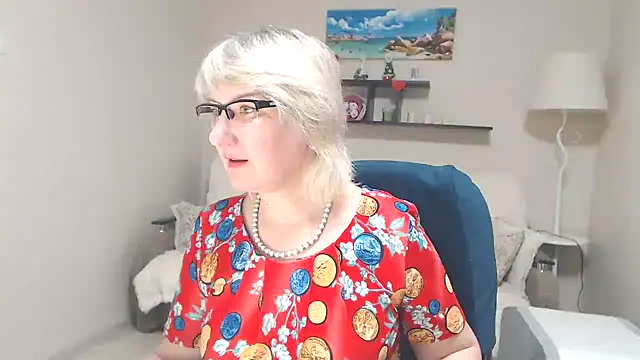 Snapshot of FleurMays chatting on March 21, 2025, 10:50 am FleurMays online show from March 21, 2025, 10:50 am