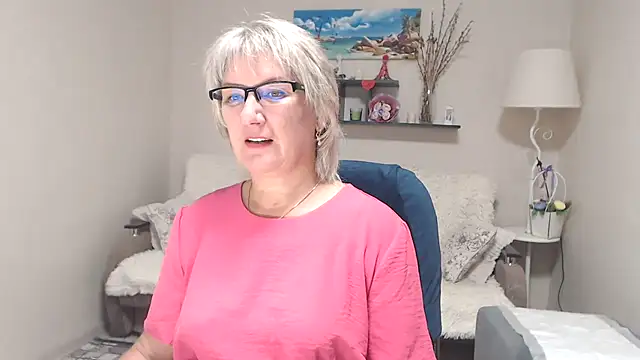 Snapshot of FleurMays chatting on September 27, 2025, 4:06 am FleurMays online show from September 27, 2025, 4:06 am