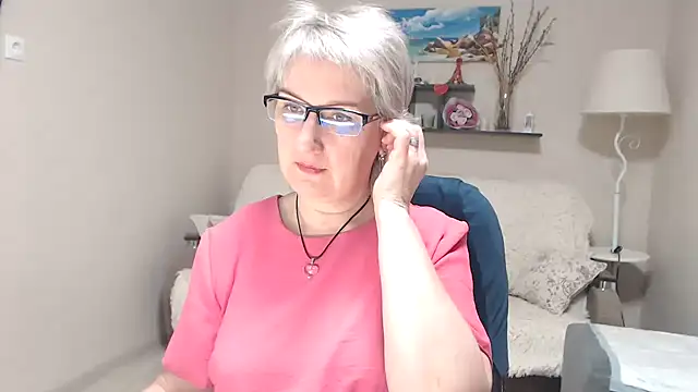 FleurMays online show from February 22, 2026, 5:08 am