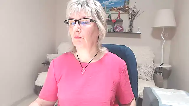 FleurMays online show from June 1, 2026, 4:03 am
