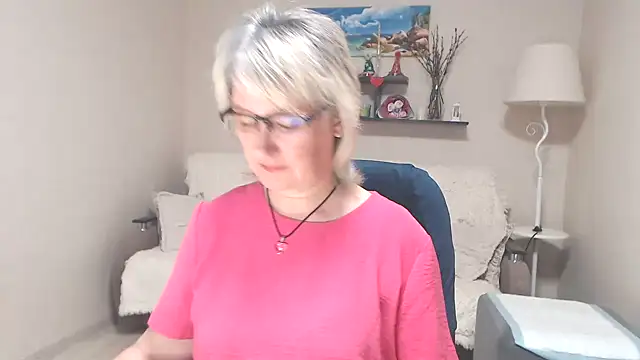 FleurMays online show from June 28, 2026, 5:13 am