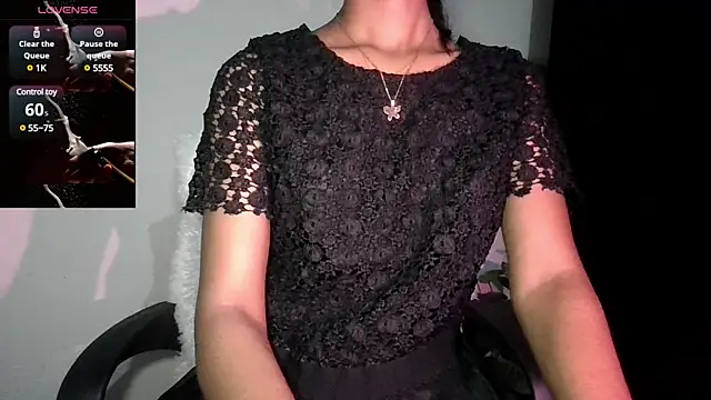 Snapshot of glowybekwa chatting on March 11, 2025, 10:42 pm glowybekwa online show from March 11, 2025, 10:42 pm