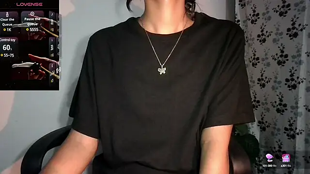 Snapshot of glowybekwa chatting on March 15, 2025, 10:22 pm glowybekwa online show from March 15, 2025, 10:22 pm