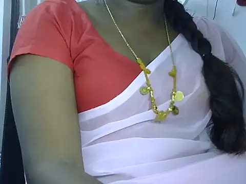 Snapshot of Hot_akshara chatting on September 26, 2025, 3:27 pm Hot akshara online show from September 26, 2025, 3:27 pm