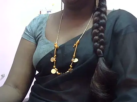 Snapshot of Hot_akshara chatting on January 17, 2026, 3:17 pm Hot akshara online show from January 17, 2026, 3:17 pm