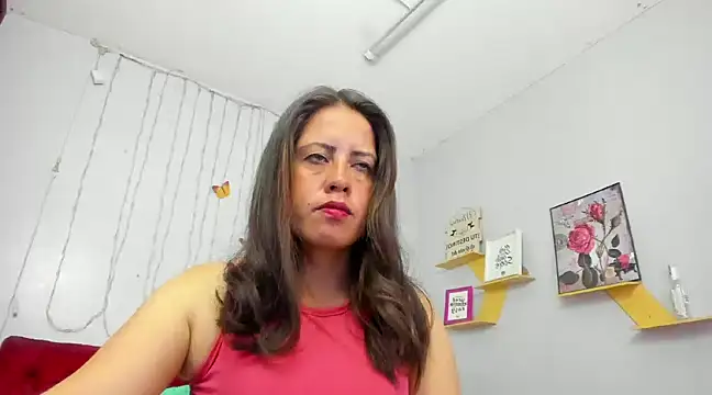 kathina giraldo online show from March 1, 2025, 12:45 pm
