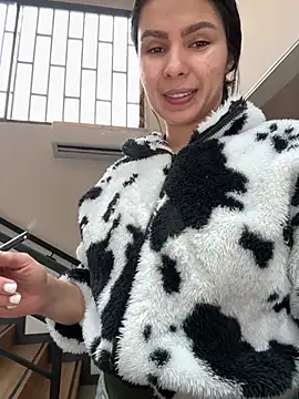 SofiaG  online show from January 9, 2025, 12:52 pm