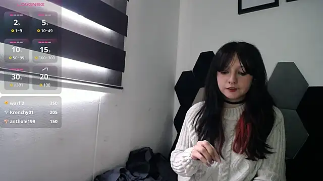 Snapshot of Maki_Zein chatting on March 14, 2025, 7:12 pm Maki Zein online show from March 14, 2025, 7:12 pm