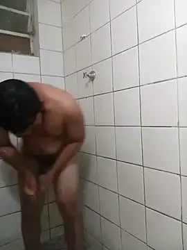 Snapshot of lele9457 chatting on November 1, 2025, 4:03 am lele9457 online show from November 1, 2025, 4:03 am