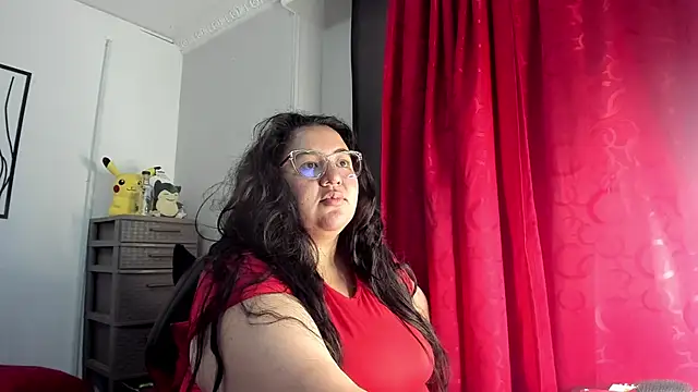 RubyPirsso18 online show from February 7, 2026, 7:28 pm