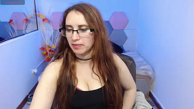 CharloteTaylor  online show from January 15, 2025, 6:33 am