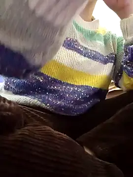 JasminePham online show from December 16, 2024, 1:21 am