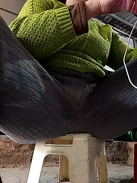 JasminePham online show from December 20, 2024, 7:12 am