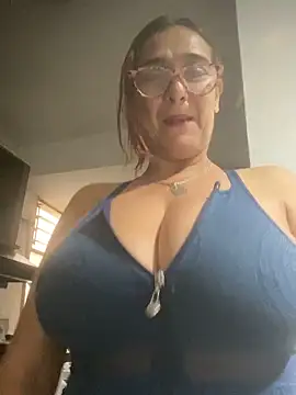 Snapshot of anastasia_and_jordan chatting on October 3, 2025, 11:51 am anastasia and jordan online show from October 3, 2025, 11:51 am