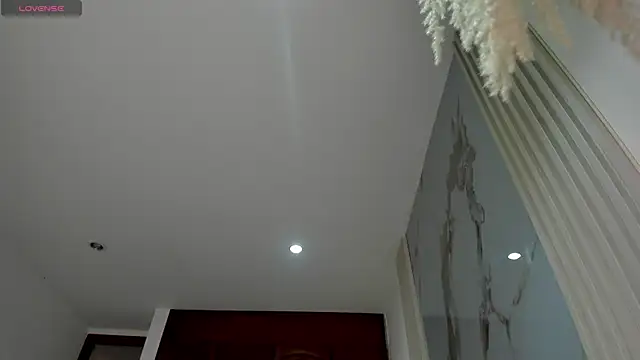 BridgetRodriguez online show from December 20, 2025, 1:29 pm