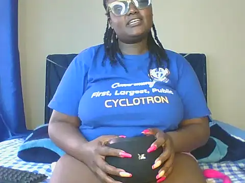 Snapshot of Montel_Montel_ chatting on January 19, 2025, 12:50 pm Montel Montel online show from January 19, 2025, 12:50 pm