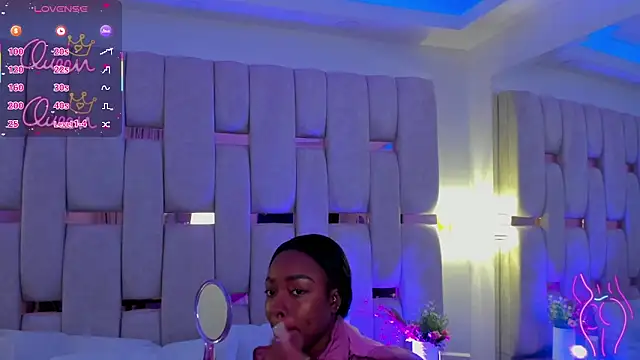 Snapshot of mia_schwarz chatting on February 6, 2026, 12:08 pm mia schwarz online show from February 6, 2026, 12:08 pm