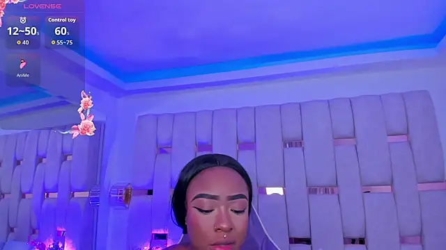 Snapshot of mia_schwarz chatting on February 12, 2026, 9:43 pm mia schwarz online show from February 12, 2026, 9:43 pm