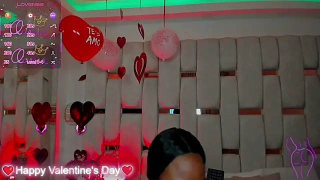 Snapshot of mia_schwarz chatting on February 15, 2026, 2:03 pm mia schwarz online show from February 15, 2026, 2:03 pm