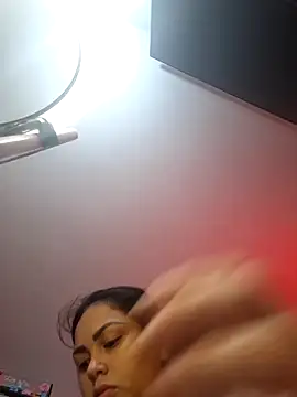 Snapshot of Mily_pao1 chatting on September 15, 2025, 3:34 pm Mily pao1 online show from September 15, 2025, 3:34 pm