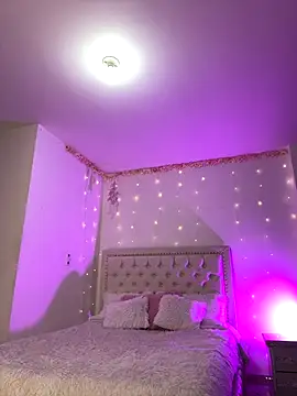 Snapshot of itsmadely chatting on October 22, 2025, 3:07 am itsmadely online show from October 22, 2025, 3:07 am