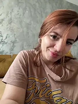 Snapshot of MayaMR chatting on February 10, 2025, 2:48 pm MayaMR online show from February 10, 2025, 2:48 pm