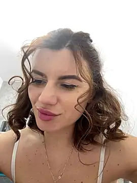 Snapshot of MayaMR chatting on February 23, 2025, 12:37 pm MayaMR online show from February 23, 2025, 12:37 pm