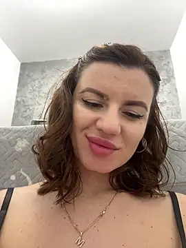 Snapshot of MayaMR chatting on February 25, 2025, 2:14 am MayaMR online show from February 25, 2025, 2:14 am