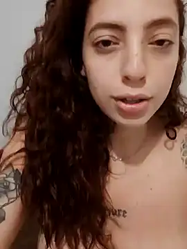 Sweet-diamondxxx online show from January 26, 2025, 1:47 pm