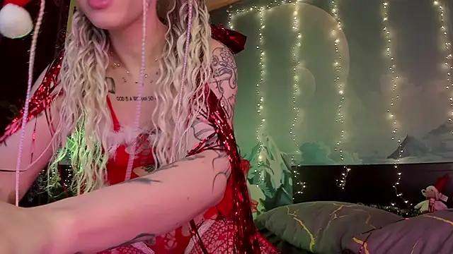 Snapshot of Natural_pussy chatting on December 25, 2024, 12:37 pm Natural pussy online show from December 25, 2024, 12:37 pm