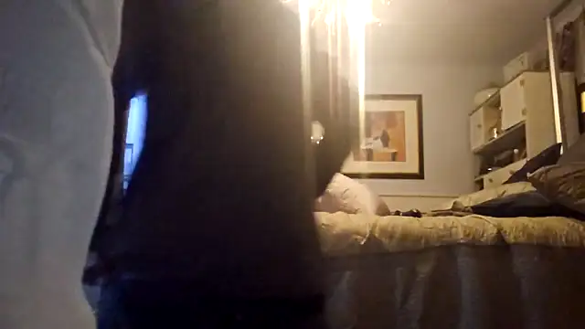 Snapshot of blairfrancis chatting on October 24, 2025, 12:34 pm blairfrancis online show from October 24, 2025, 12:34 pm