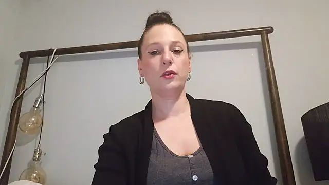 Snapshot of Audrey_hotty chatting on February 8, 2026, 5:00 am Audrey hotty online show from February 8, 2026, 5:00 am