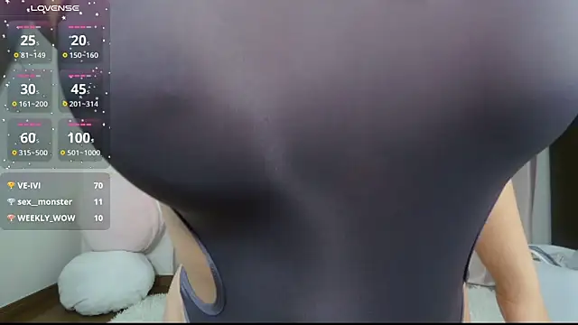 Snapshot of sara__xx__love chatting on March 22, 2025, 4:24 am sara xx love online show from March 22, 2025, 4:24 am