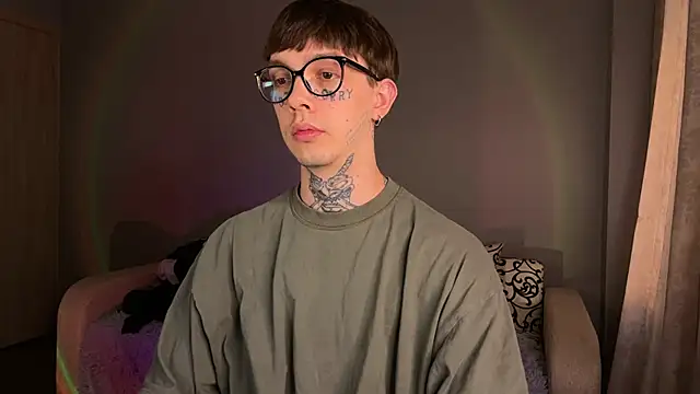 anahori  simon online show from October 1, 2025, 4:18 am