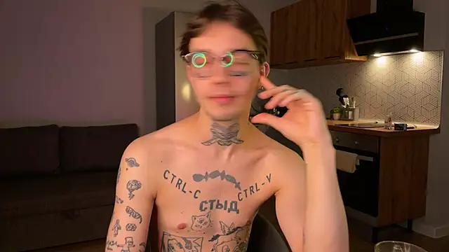 anahori  simon online show from October 18, 2025, 9:37 pm