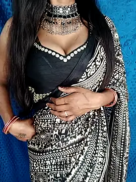 Snapshot of Savita_hotmom chatting on February 15, 2026, 6:43 am Savita hotmom online show from February 15, 2026, 6:43 am