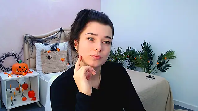 Snapshot of _Sun_Shy_ chatting on November 1, 2025, 8:44 pm Sun Shy online show from November 1, 2025, 8:44 pm