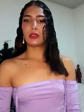 Snapshot of Lanna_hott_ chatting on December 22, 2024, 1:12 am Lanna hott online show from December 22, 2024, 1:12 am