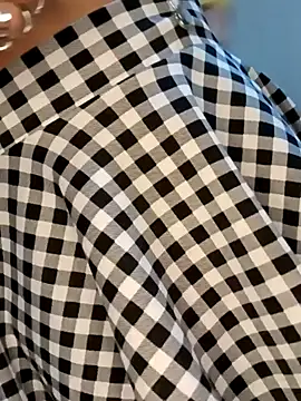 Snapshot of Lanna_hott_ chatting on December 29, 2024, 6:05 pm Lanna hott online show from December 29, 2024, 6:05 pm