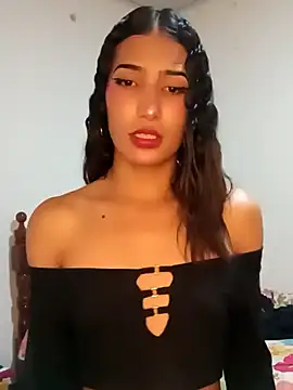 Snapshot of Lanna_hott_ chatting on January 17, 2025, 10:56 pm Lanna hott online show from January 17, 2025, 10:56 pm