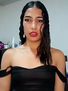 Snapshot of Lanna_hott_ chatting on January 30, 2025, 8:10 pm Lanna hott online show from January 30, 2025, 8:10 pm