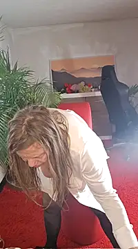 Supertitten95DD online show from February 13, 2025, 6:05 pm