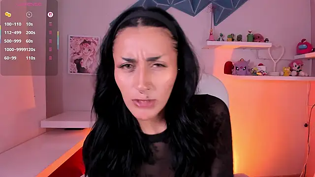 Valkiria ponce online show from June 5, 2026, 5:03 am