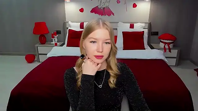 shy  lady online show from February 17, 2025, 11:53 pm