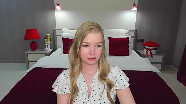 Snapshot of shy__lady chatting on June 26, 2026, 11:42 pm shy lady online show from June 26, 2026, 11:42 pm
