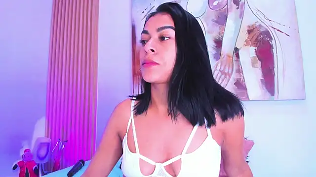 Snapshot of Yasiir_0229 chatting on December 15, 2024, 7:24 am Yasiir 0229 online show from December 15, 2024, 7:24 am