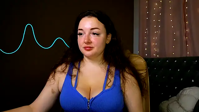 Snapshot of GloriNichols chatting on September 24, 2025, 5:33 am GloriNichols online show from September 24, 2025, 5:33 am